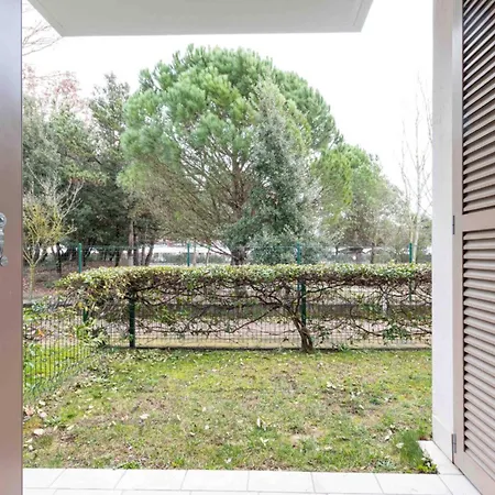 Апартаменты With Swimming Pool And Solarium Бибионе