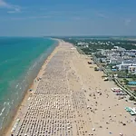 Апартаменты With Huge Swimming Pool And Solarium *