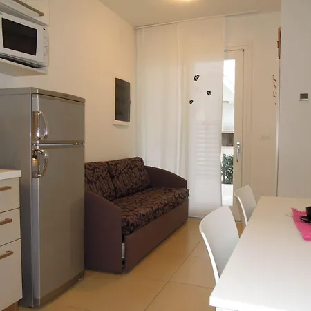 With Swimming Pool And Solarium Apartment *