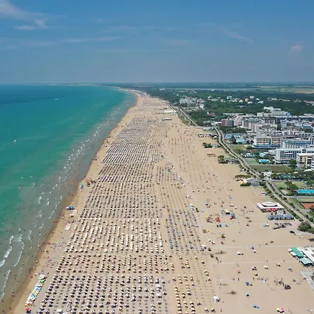 With Swimming Pool And Solarium Apartment Bibione