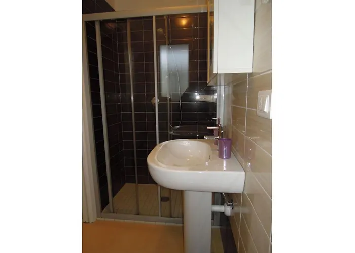 Apartman With Huge Swimming Pool And Solarium *